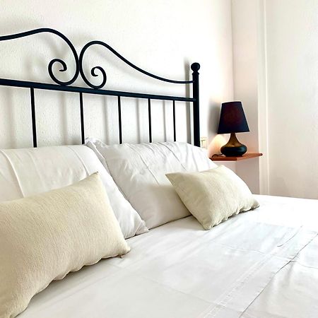 Square Inn Apartment Olbia Kültér fotó