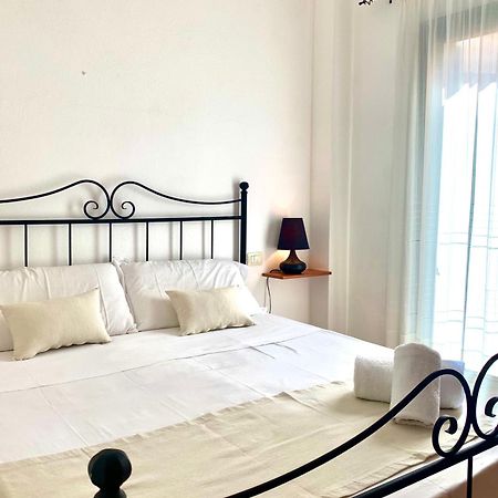 Square Inn Apartment Olbia Kültér fotó